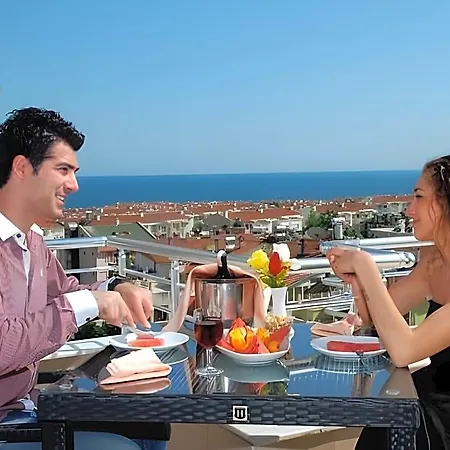 Lara Diamond Hotel