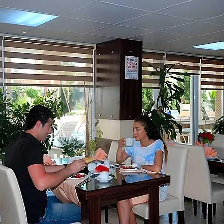 Hotel Lara Diamond