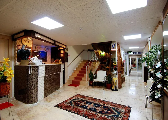 Hotell Lara Diamond
