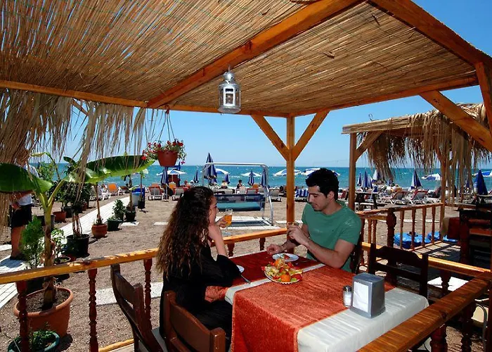 Hotell Lara Diamond 3*