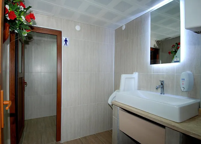 Lara Diamond Hotel 3*