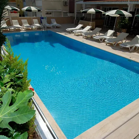 Hotel Lara Diamond 3*