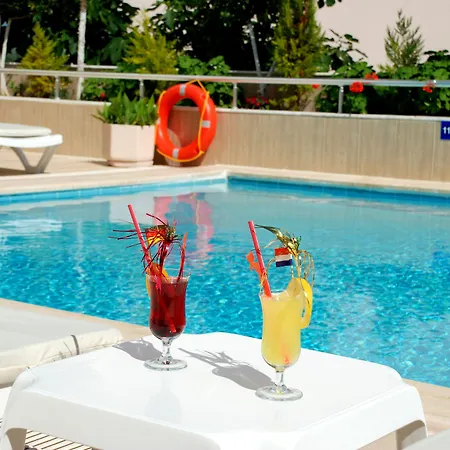 Lara Diamond Hotel 3*