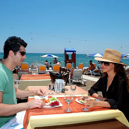 Hotel Lara Diamond 3*